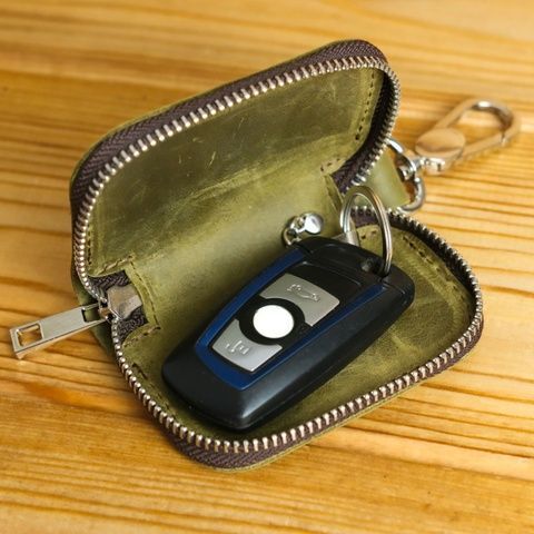 Кожаный чехол для автоключа Оливковый