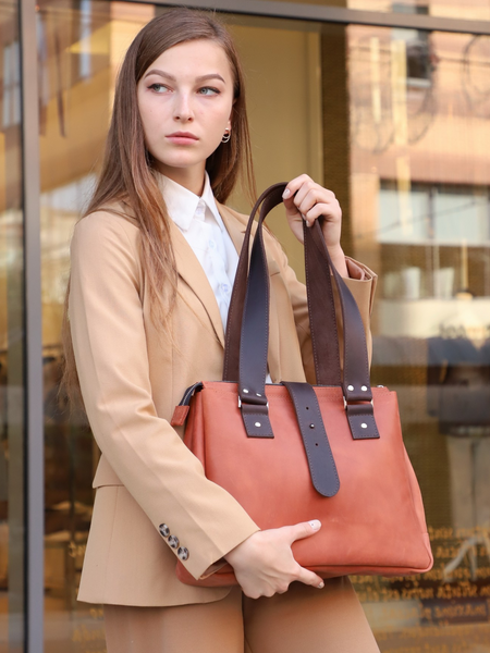 Шкіряна  жіноча сумочка: «Tyber» натуральна Вінтажна шкіра, колір Коньяк 100000001 фото