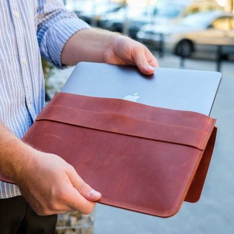 Шкіряний чохол для MacBook №24, натуральна шкіра Бордо