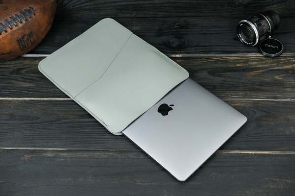 Шкіряний чохол для MacBook Дизайн №30, натуральна шкіра Grand, колір Сірий 8519/12 фото