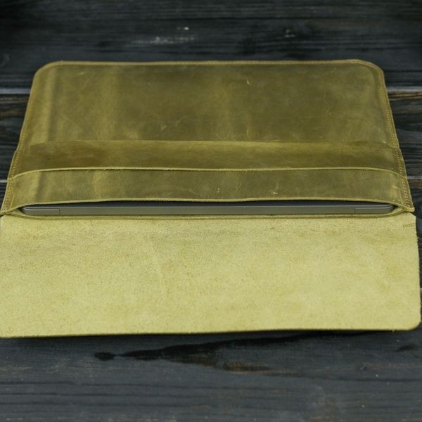 Кожаный чехол для MacBook №24, натуральная кожа Оливка